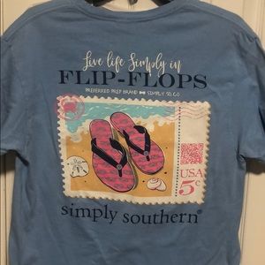 Simply Southern large light blue tee.